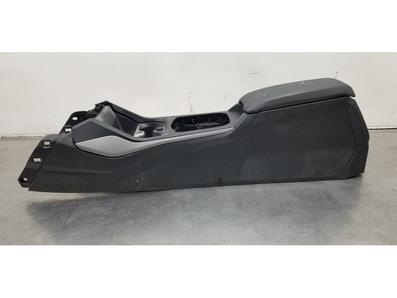 Recambio de apoyabrazos central para bmw serie 1 lim. (f40) 116d referencia OEM IAM 51169460084 51169460092 