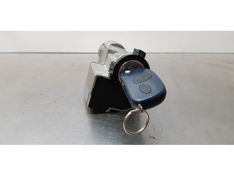 Recambio de antirrobo para maserati quattroporte básico referencia OEM IAM   