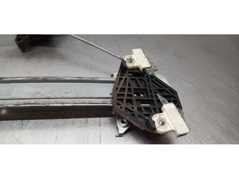 Recambio de elevalunas trasero izquierdo para subaru impreza g12 limited referencia OEM IAM 61042FG011  