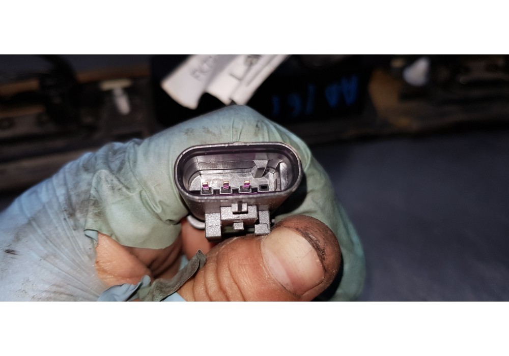 Recambio de maneta exterior porton para land rover discovery sport pure referencia OEM IAM LR133321 FK7240406AF 