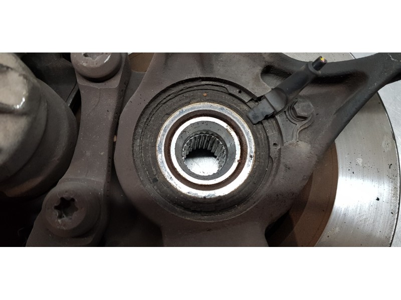 Recambio de mangueta delantera derecha para peugeot 307 berlina (s2) x-line referencia OEM IAM 364796   Recambio de mangueta delantera derecha para peugeot 307 berlina (s2) x-line referencia OEM IAM 364796