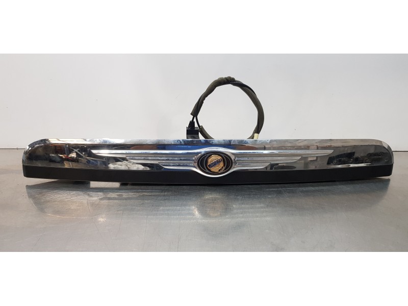 Recambio de maneta exterior porton para chrysler grand voyager limited referencia OEM IAM 5109045AB  