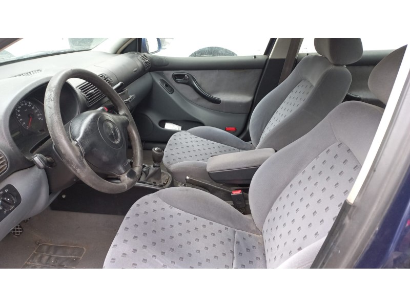 seat toledo (1m2) del año 1999