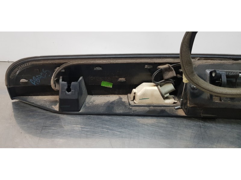 Recambio de maneta exterior porton para chrysler grand voyager limited referencia OEM IAM 5109045AB  