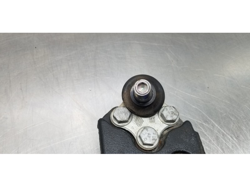 Recambio de brazo suspension inferior delantero izquierdo para renault trafic furgón l2 referencia OEM IAM 545016850R 8200688033