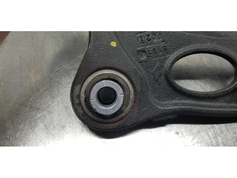 Recambio de brazo suspension inferior delantero izquierdo para renault trafic furgón l2 referencia OEM IAM 545016850R 8200688033
