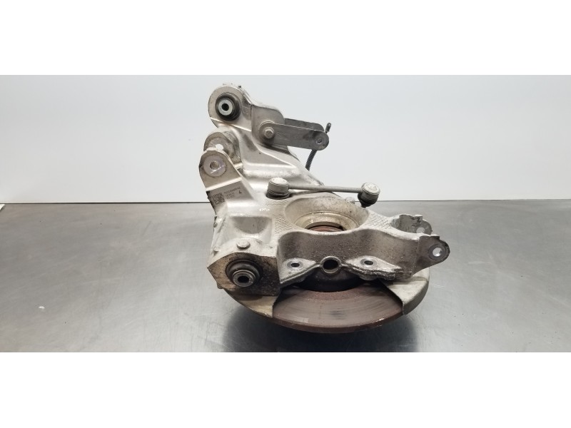 Recambio de mangueta trasera derecha para land rover discovery sport pure referencia OEM IAM LR087649 FK725A968AE FK725A968AG