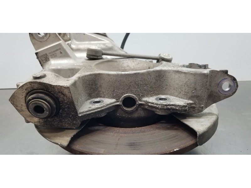 Recambio de mangueta trasera derecha para land rover discovery sport pure referencia OEM IAM LR087649 FK725A968AE FK725A968AG