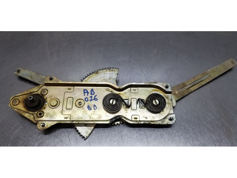 Recambio de elevalunas delantero derecho para nissan trade ebro trade referencia OEM IAM    Recambio de elevalunas delantero derecho para nissan trade ebro trade referencia OEM IAM