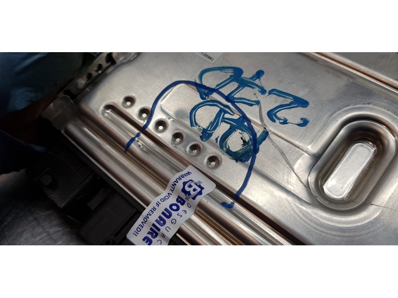 Recambio de centralita motor uce para renault trafic furgón l2 referencia OEM IAM 237109896S 0281021160 