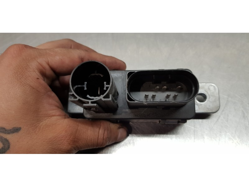 Recambio de modulo electronico para land rover discovery sport pure referencia OEM IAM GX7312B533AD  0281003129