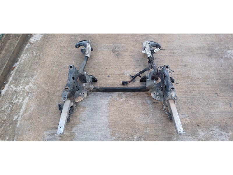 Recambio de puente delantero para audi a8 (4hc/4hl) 3.0 tdi clean diesel quattro referencia OEM IAM 4H0399315AF  