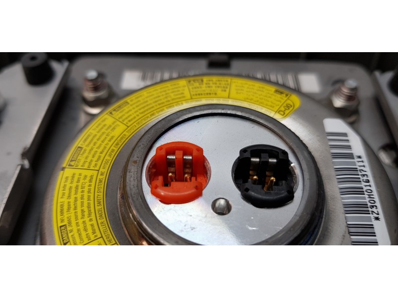 Recambio de kit airbag para toyota rav 4 (a3) executive referencia OEM IAM 8917042330   Recambio de kit airbag para toyota rav 4 (a3) executive referencia OEM IAM 8917042330