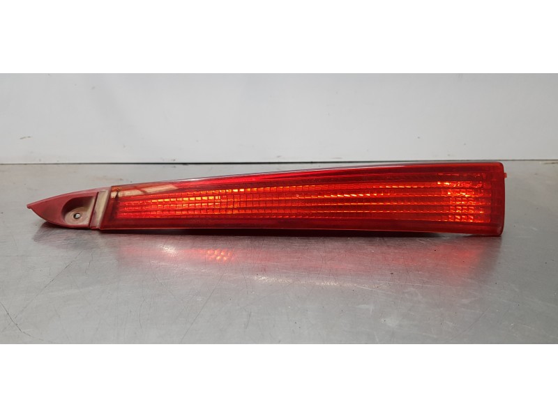 Recambio de piloto trasero izquierdo para citroen c4 berlina vtr plus referencia OEM IAM 9655863880  