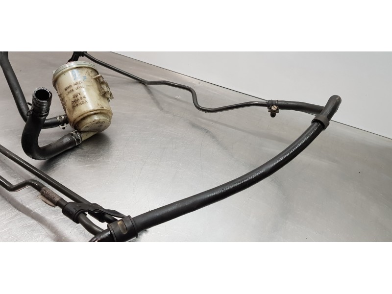 Recambio de tubo presion direccion asistida para honda cr-v (re) elegance referencia OEM IAM 53765SWYG00 53730SWAA00 53701SWYG01 Recambio de tubo presion direccion asistida para honda cr-v (re) elegance referencia OEM IAM 53765SWYG00 53730SWAA00 53701SWYG01
