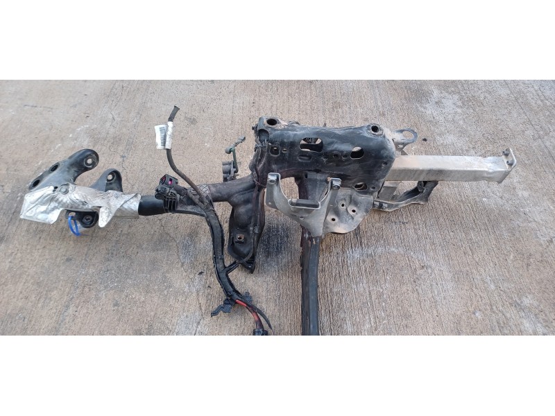 Recambio de puente delantero para audi a8 (4hc/4hl) 3.0 tdi clean diesel quattro referencia OEM IAM 4H0399315AF  