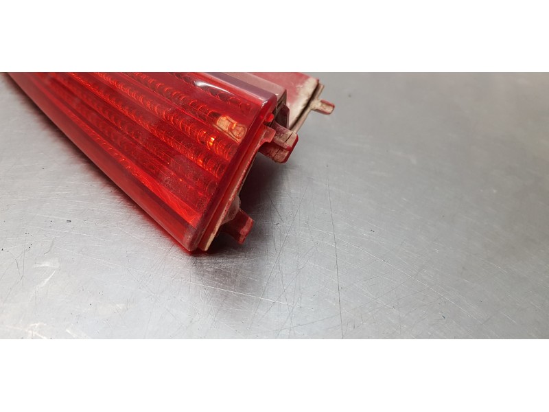 Recambio de piloto trasero izquierdo para citroen c4 berlina vtr plus referencia OEM IAM 9655863880  