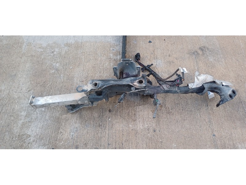 Recambio de puente delantero para audi a8 (4hc/4hl) 3.0 tdi clean diesel quattro referencia OEM IAM 4H0399315AF  
