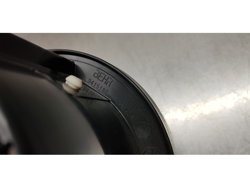 Recambio de motor calefaccion para land rover discovery sport pure referencia OEM IAM LR112269 HK7218456AA 