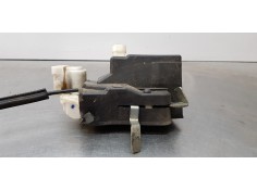 Recambio de cerradura puerta trasera izquierda para maserati quattroporte básico referencia OEM IAM 68206300  