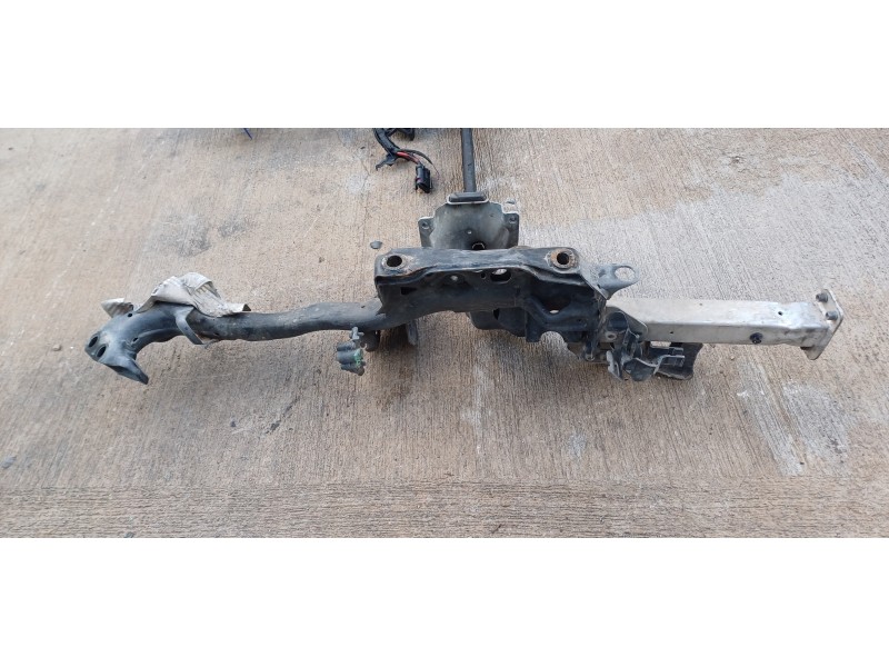 Recambio de puente delantero para audi a8 (4hc/4hl) 3.0 tdi clean diesel quattro referencia OEM IAM 4H0399315AF  