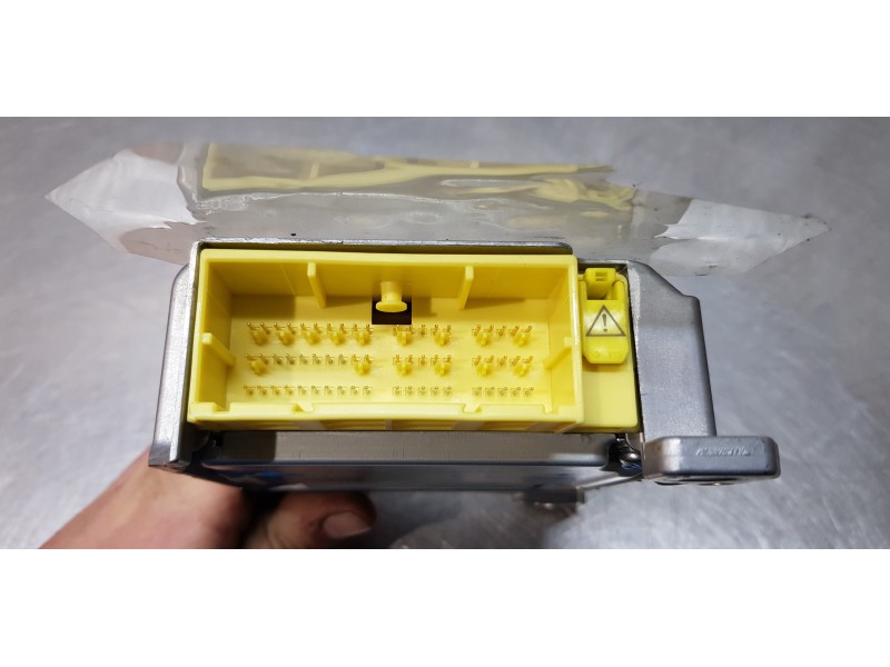 Recambio de kit airbag para toyota rav 4 (a3) executive referencia OEM IAM 8917042330   Recambio de kit airbag para toyota rav 4 (a3) executive referencia OEM IAM 8917042330