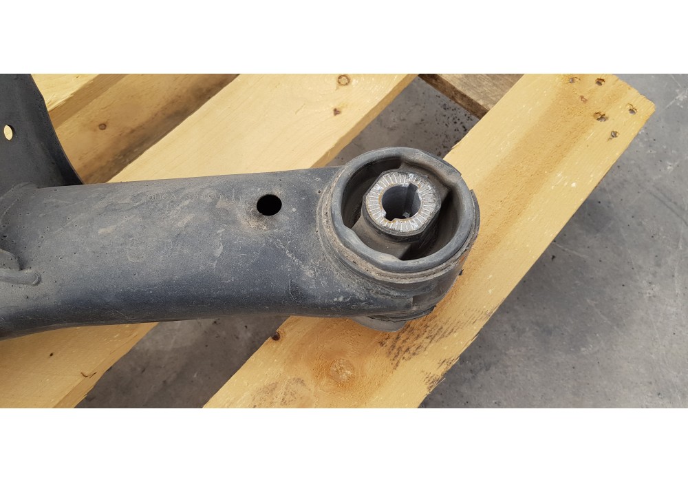 Recambio de puente trasero para audi a8 (4hc/4hl) 3.0 tdi clean diesel quattro referencia OEM IAM 4H0505235Q  