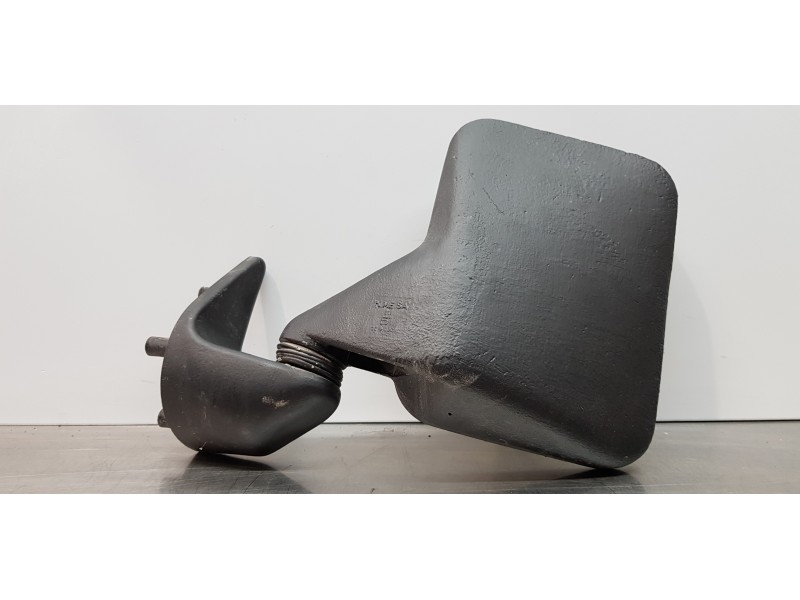 Recambio de retrovisor izquierdo para nissan trade ebro trade referencia OEM IAM   