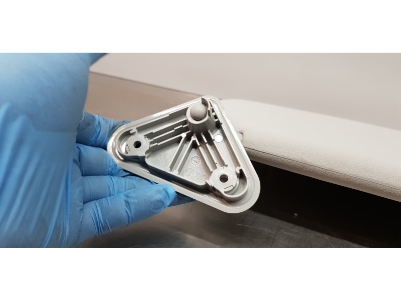 Recambio de parasol izquierdo para land rover discovery sport pure referencia OEM IAM LR060426 FK7204101BB8LBM 