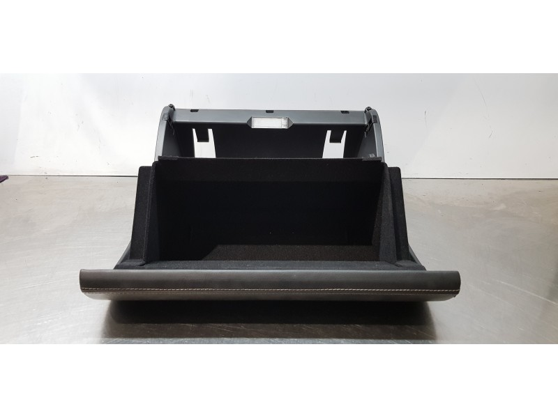 Recambio de guantera para maserati quattroporte básico referencia OEM IAM 66523200  