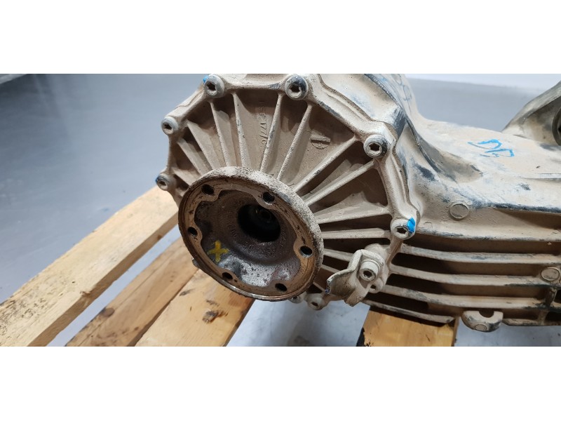 Recambio de diferencial trasero para audi a8 (4e2) 3.0 tdi quattro referencia OEM IAM 0AR500044 0AR500043B 01R525053 Recambio de diferencial trasero para audi a8 (4e2) 3.0 tdi quattro referencia OEM IAM 0AR500044 0AR500043B 01R525053