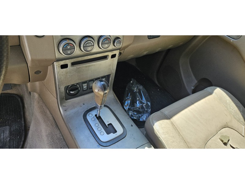 nissan pathfinder (r51) del año 2008