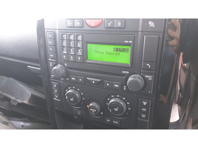 land rover discovery del año 2004