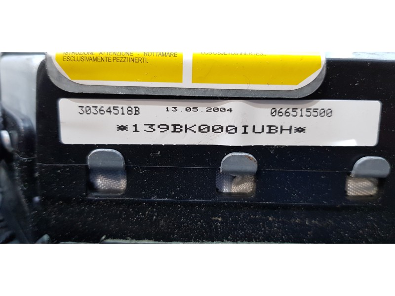 Recambio de kit airbag para maserati quattroporte básico referencia OEM IAM 066515500  