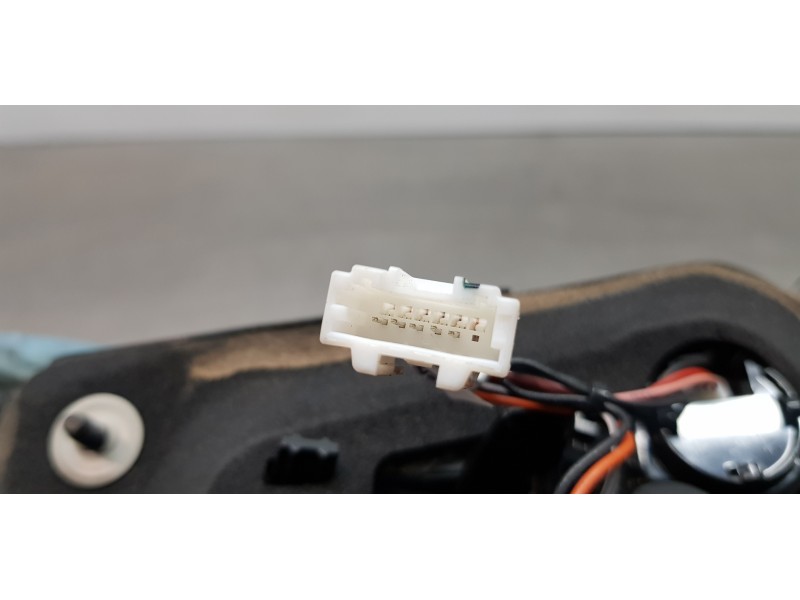 Recambio de piloto trasero izquierdo interior para kia ceed sportswagon tech referencia OEM IAM 92403J7150  