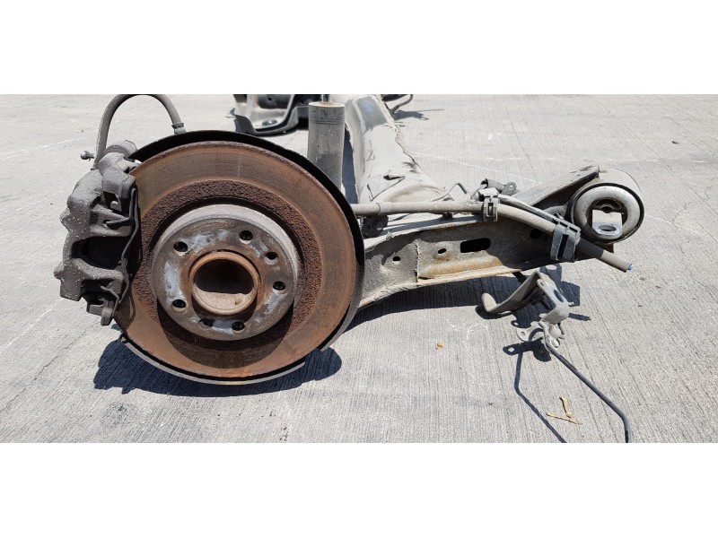 Recambio de puente trasero para peugeot 308 sw access referencia OEM IAM 9827421180   Recambio de puente trasero para peugeot 308 sw access referencia OEM IAM 9827421180