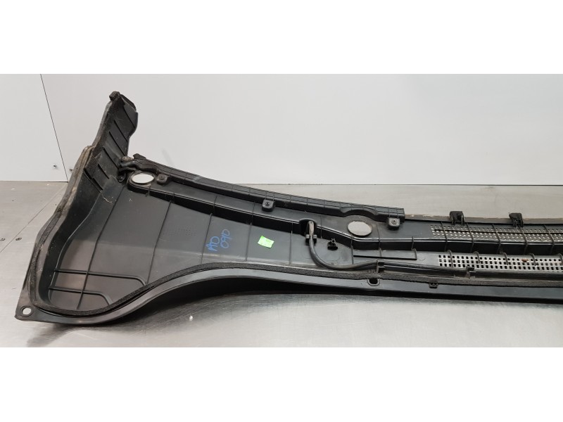 Recambio de torpedo para kia ceed sportswagon tech referencia OEM IAM 86150J7000 86151J7100 86151J7000