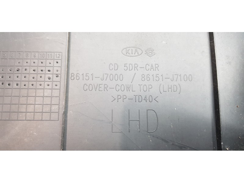 Recambio de torpedo para kia ceed sportswagon tech referencia OEM IAM 86150J7000 86151J7100 86151J7000