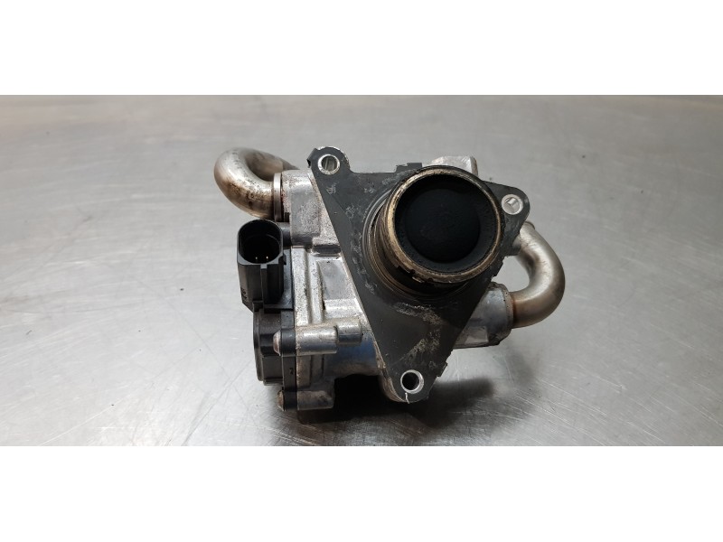 Recambio de valvula egr para seat toledo (kg3) style referencia OEM IAM 04L131501R  