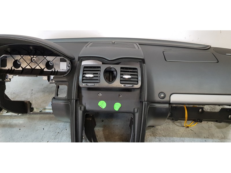 Recambio de kit airbag para maserati quattroporte básico referencia OEM IAM 066515500  