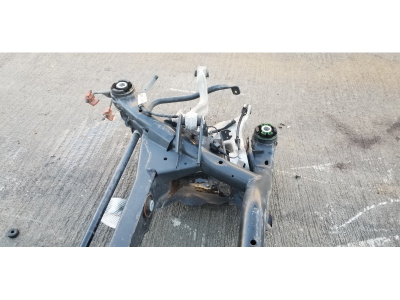 Recambio de puente trasero para land rover discovery sport pure referencia OEM IAM LR176251 FK725K091AP LR078717