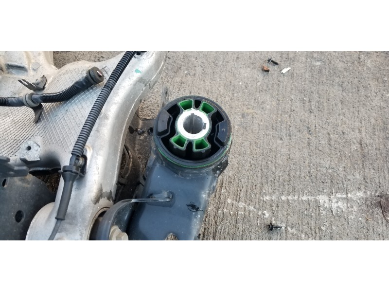 Recambio de puente trasero para land rover discovery sport pure referencia OEM IAM LR176251 FK725K091AP LR078717