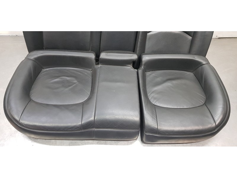 Recambio de asientos traseros segunda fila para citroen c5 station wagon exclusive referencia OEM IAM 8852X6  