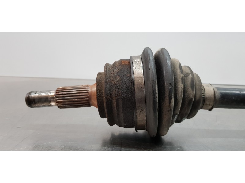 Recambio de transmision delantera izquierda para peugeot 308 sw access referencia OEM IAM 9677561480   Recambio de transmision delantera izquierda para peugeot 308 sw access referencia OEM IAM 9677561480