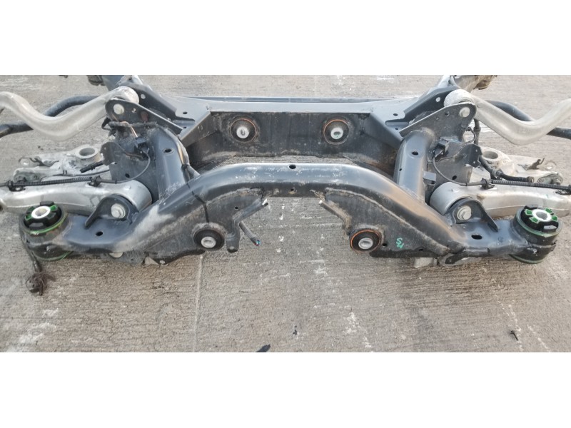 Recambio de puente trasero para land rover discovery sport pure referencia OEM IAM LR176251 FK725K091AP LR078717