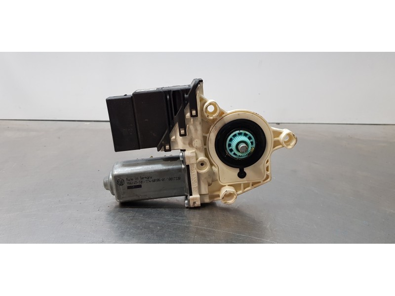 Recambio de motor elevalunas trasero izquierdo para skoda octavia berlina (1z3) active referencia OEM IAM 1K0959703J  