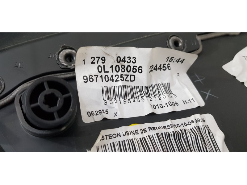 Recambio de guarnecido tapizado puerta trasera izquierda para citroen c5 station wagon exclusive referencia OEM IAM 9346CK  