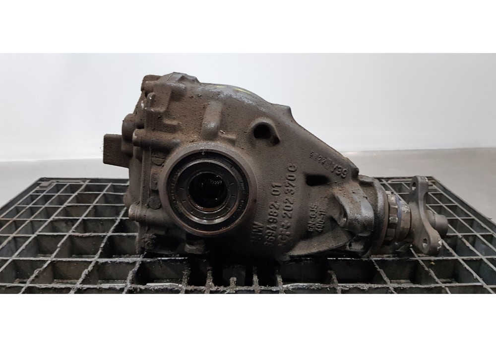Recambio de diferencial trasero para bmw serie 3 touring (f31) 318d sport line referencia OEM IAM 33108485723 2,81 