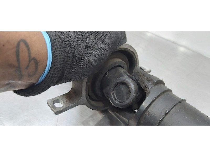 Recambio de transmision central para bmw serie 3 touring (f31) 318d sport line referencia OEM IAM 26108605231 8605231 