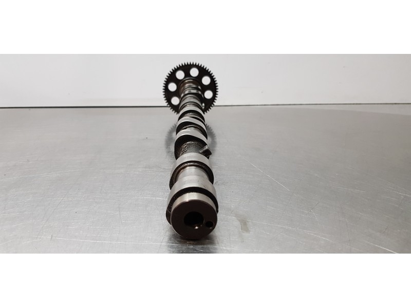 Recambio de arbol de levas para toyota avensis cross sport (t27) executive referencia OEM IAM 135010R010  